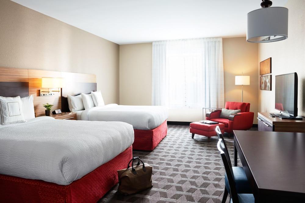 Towneplace Suites By Marriott Dubuque Downtown Extérieur photo