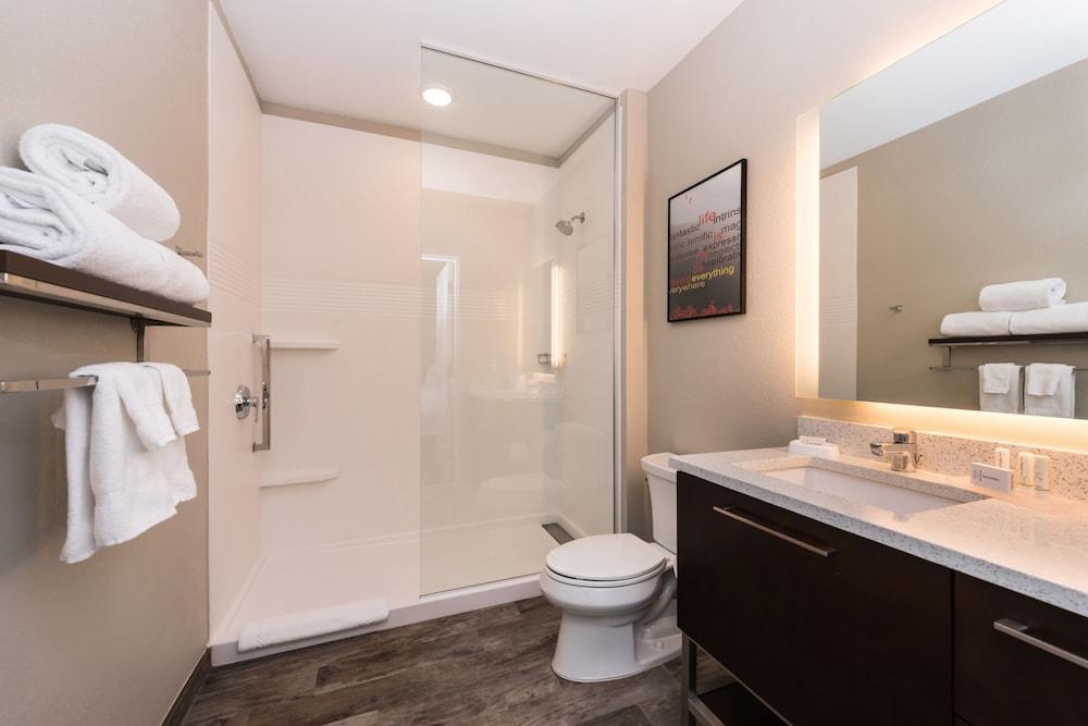 Towneplace Suites By Marriott Dubuque Downtown Extérieur photo