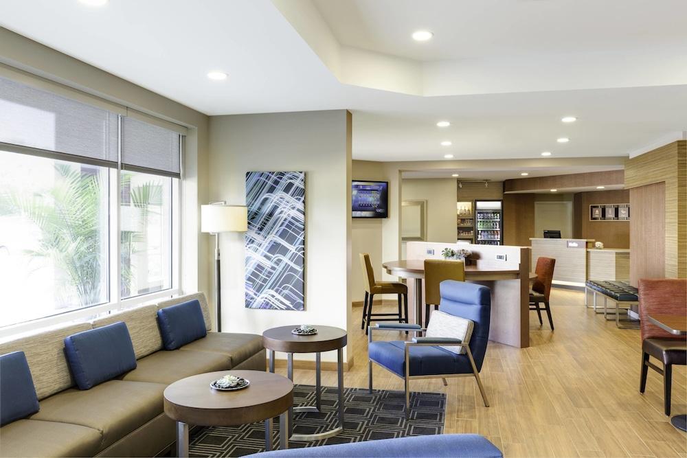 Towneplace Suites By Marriott Dubuque Downtown Extérieur photo